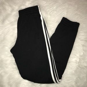 Black and White Brandy Melville Rosa Sweatpants